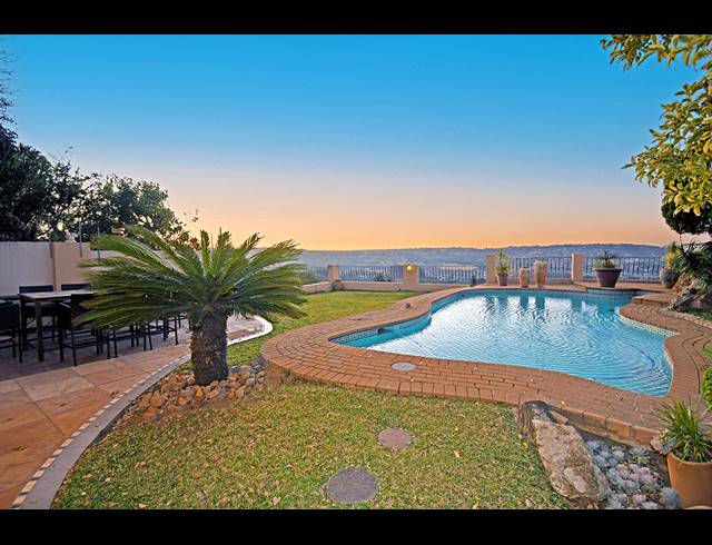 4 BEDROOM HOUSE FOR SALE IN KENSINGTON